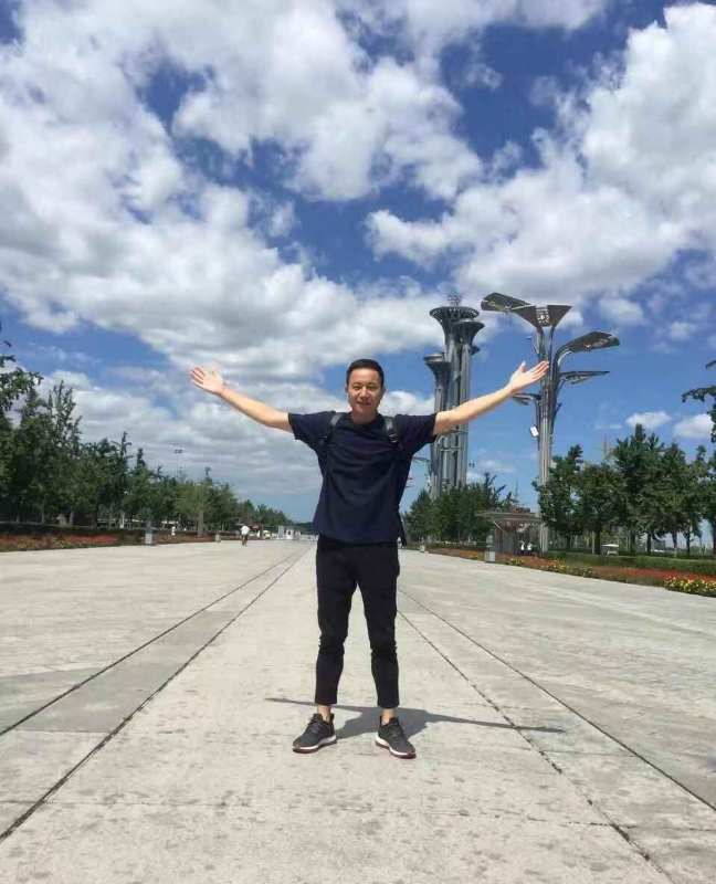 林东的第一张照片--台湾交友中心
