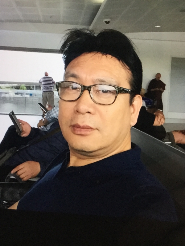 ST的第一张照片--台湾交友中心