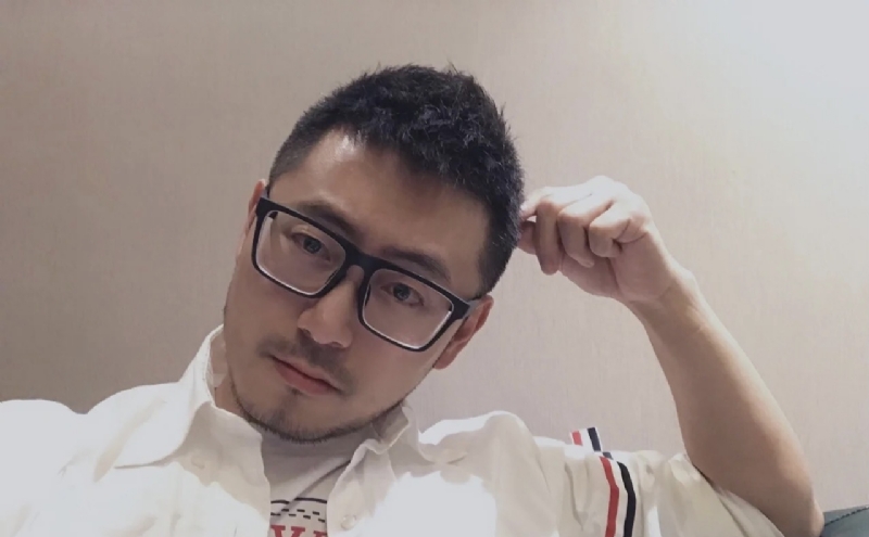 铭哲的第一张照片--台湾交友中心