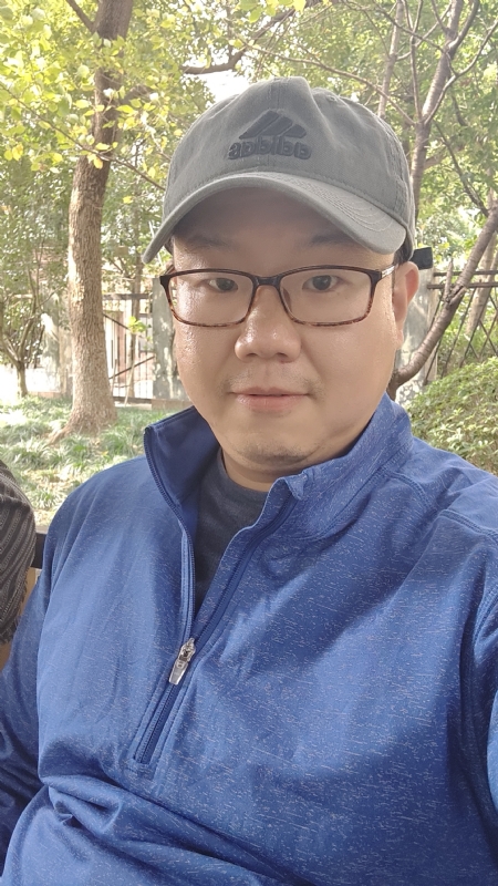 卡卡虎的第一张照片--台湾交友中心