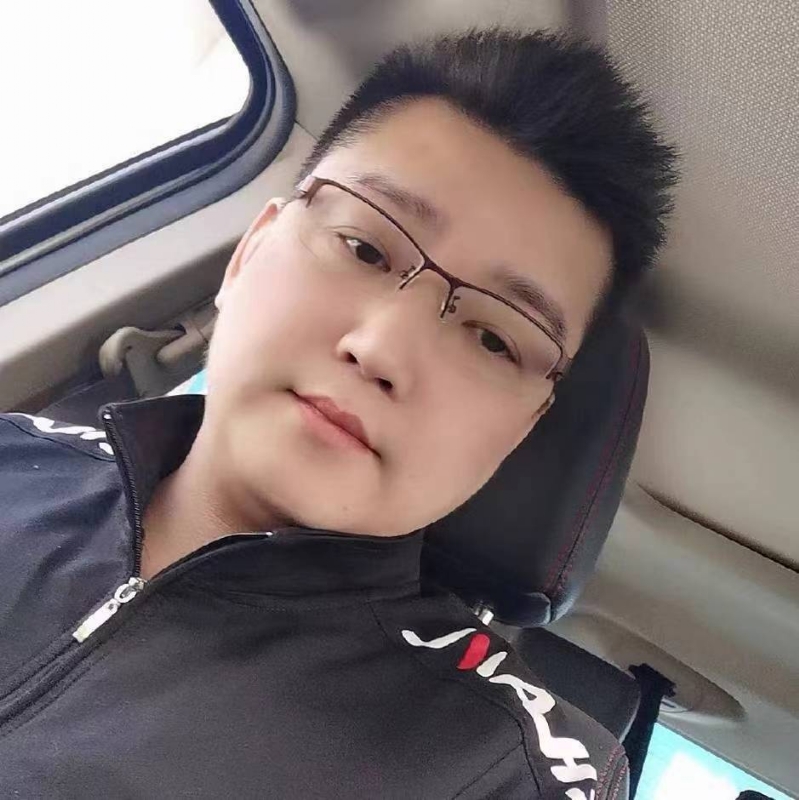 元霸天的第一张照片--台湾交友中心